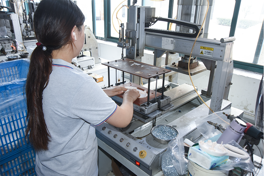 Ningbo Meace Pet Products Co., Ltd.